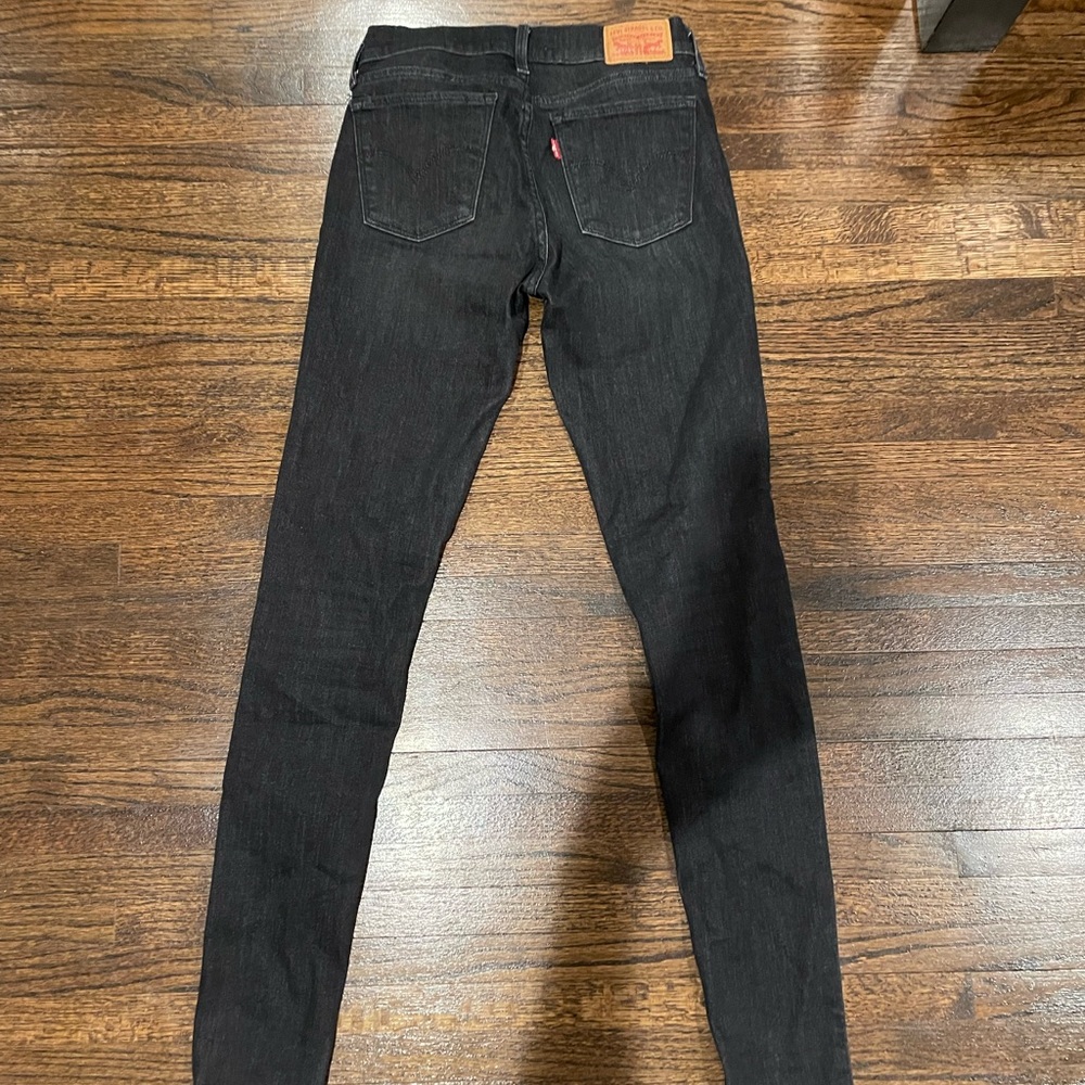Black Levi 710 - Picture 3 of 3